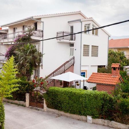 Apartment Dalmatia Каштела Екстер'єр фото