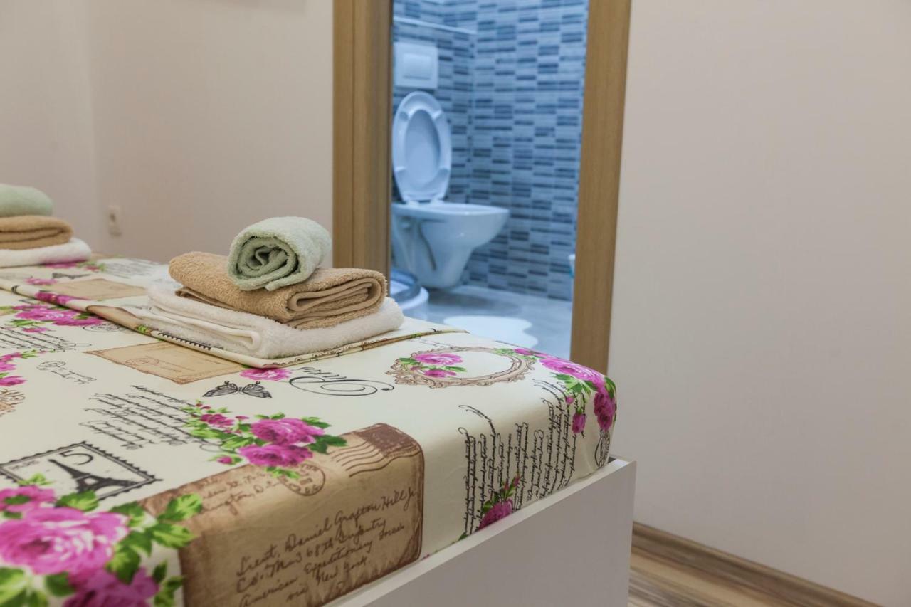Apartment Dalmatia Каштела Екстер'єр фото